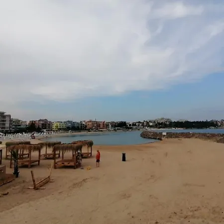 Apartament Апартамент Иви Rawda